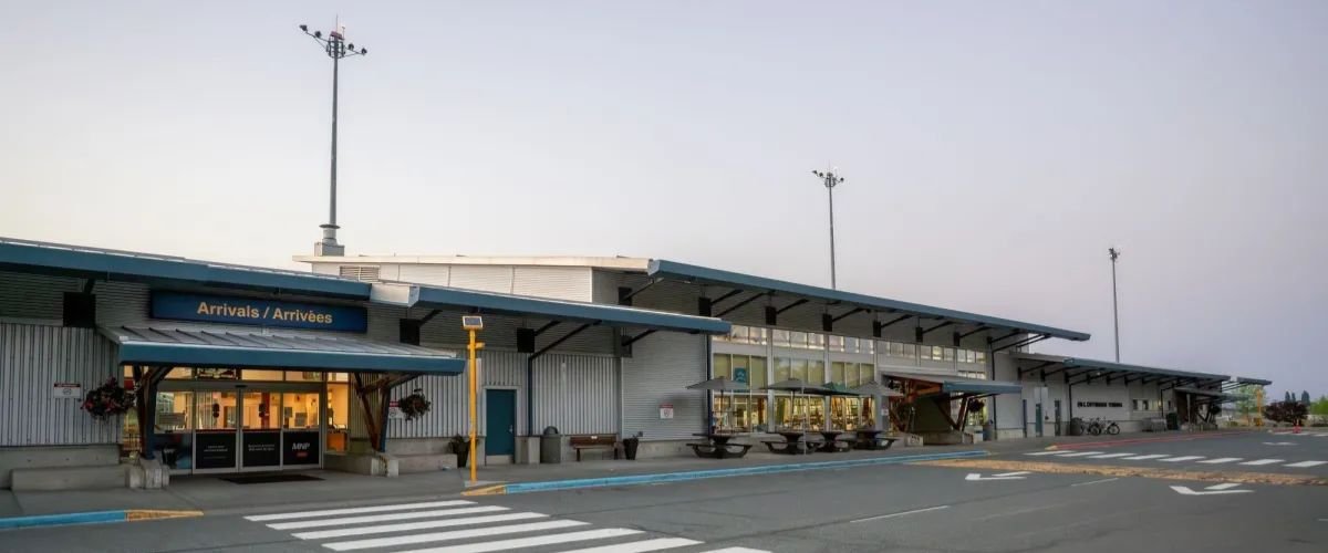 Air Canada Express YQQ Terminal – Comox Valley Airport