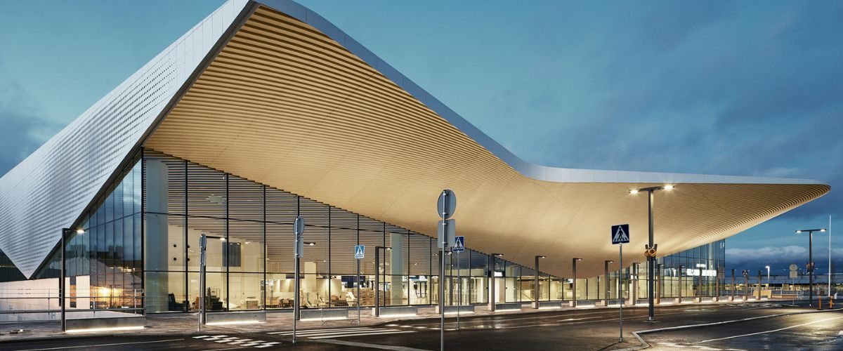 TUI fly HEL Terminal – Helsinki Airport