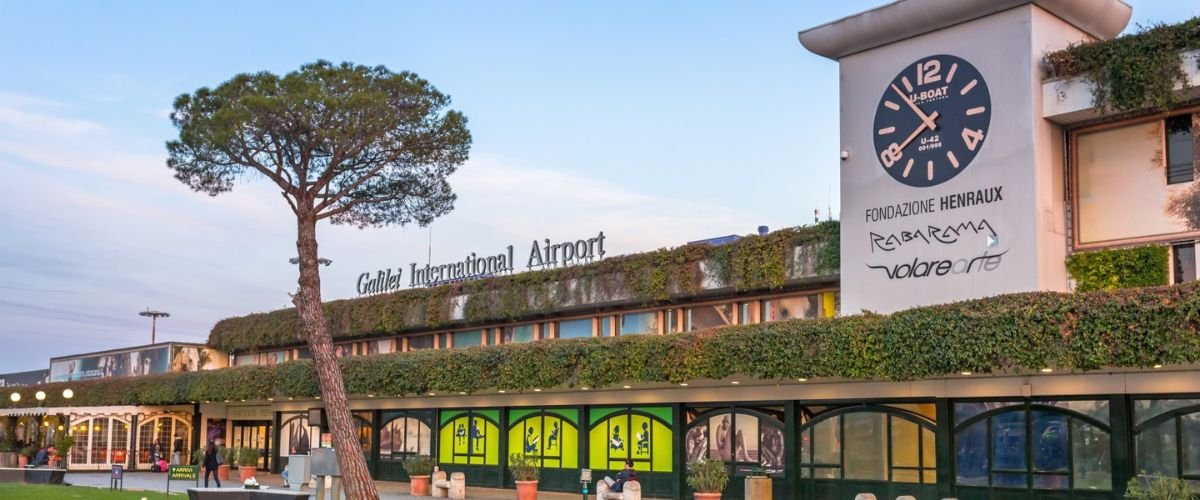 TUI fly PSA Terminal – Pisa Airport