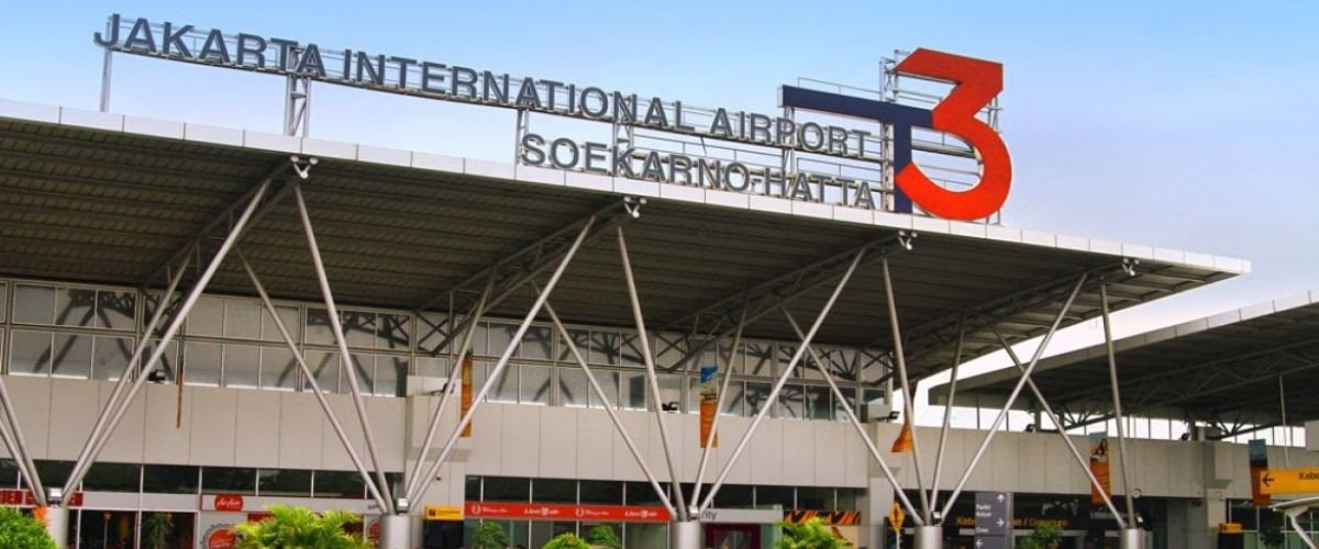 Emirates Airlines CGK Terminal – Soekarno-Hatta Airport